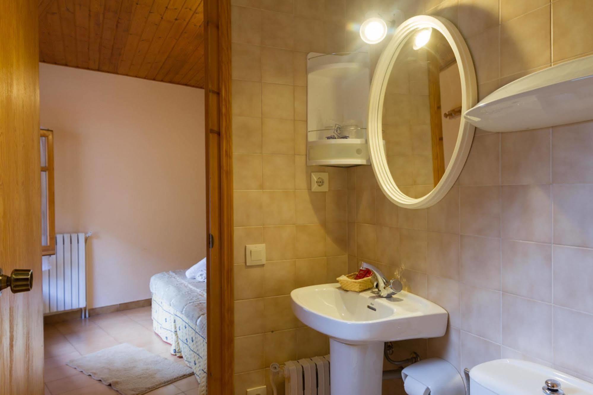 Hostal Aiguamog Salardú Extérieur photo
