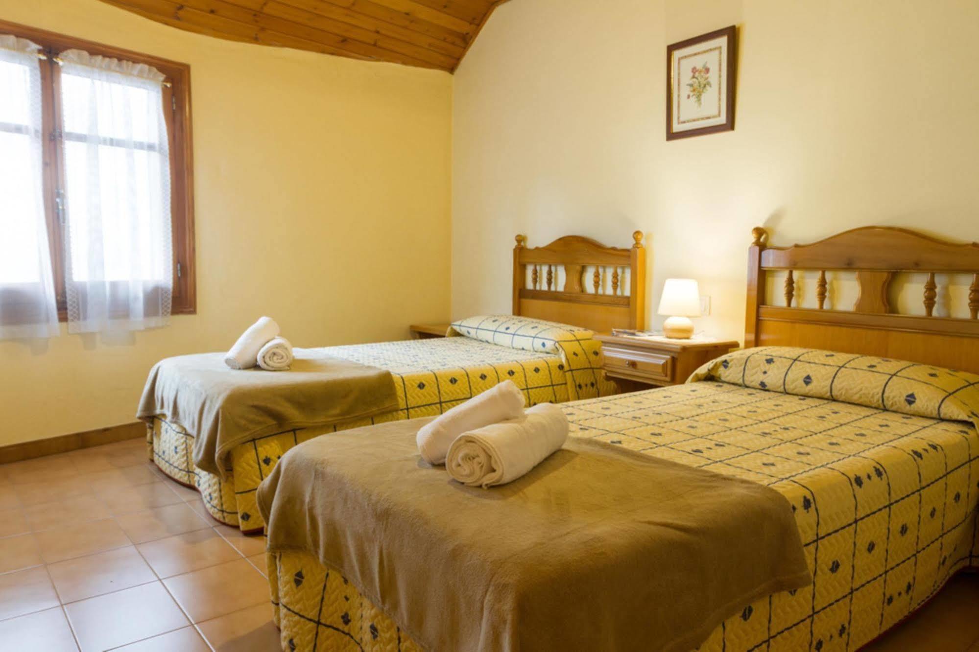 Hostal Aiguamog Salardú Extérieur photo