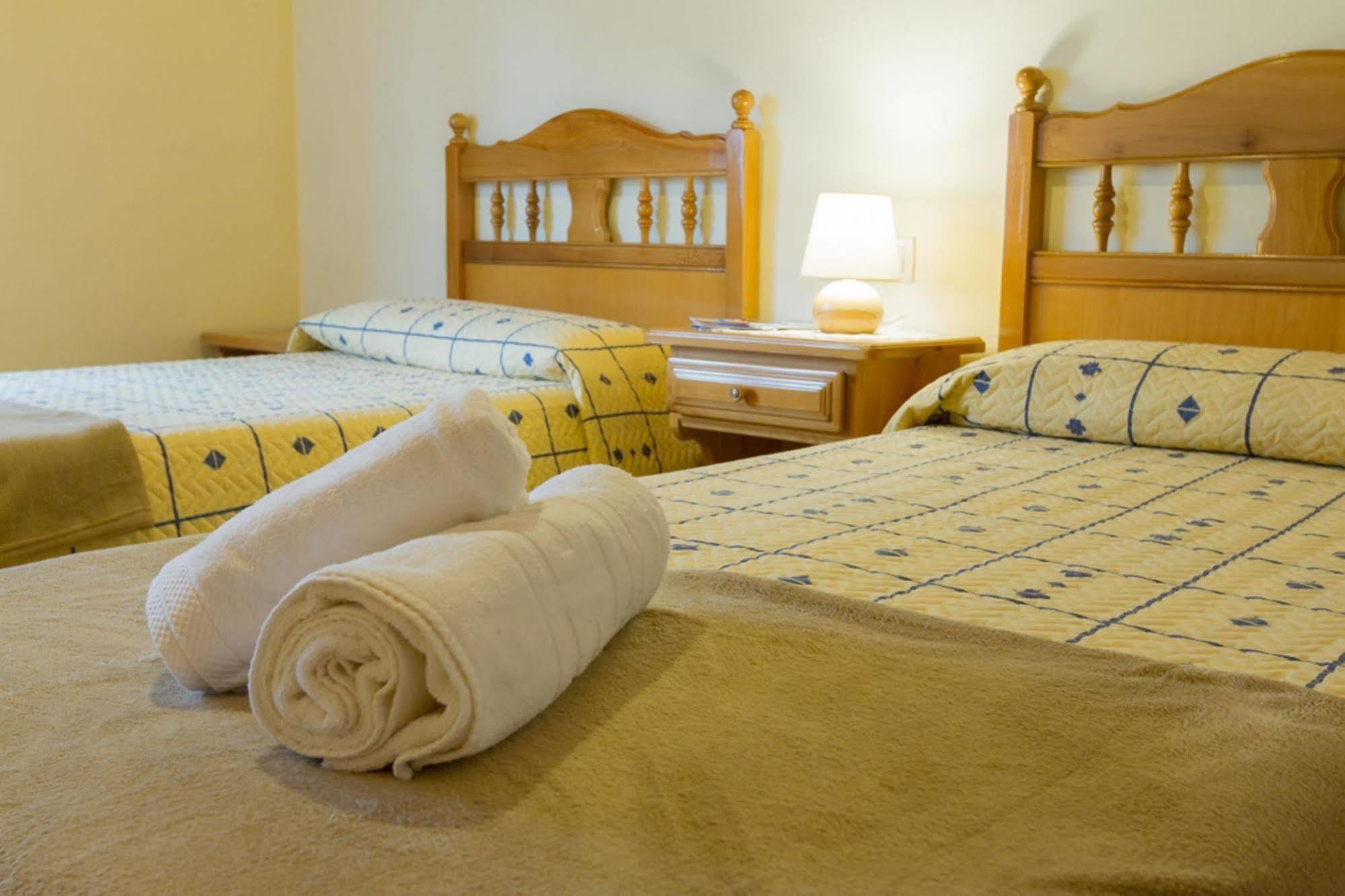 Hostal Aiguamog Salardú Extérieur photo