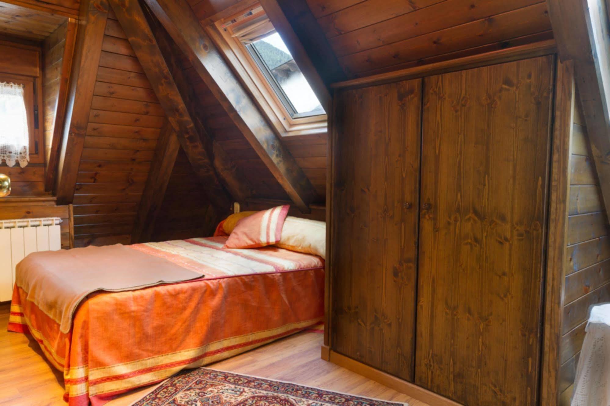 Hostal Aiguamog Salardú Extérieur photo