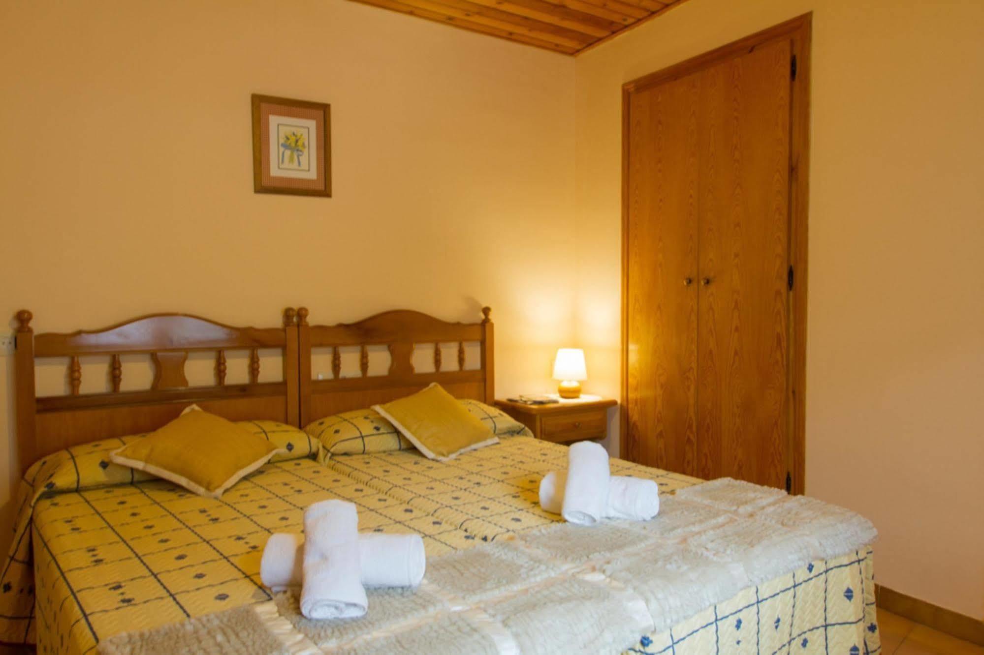 Hostal Aiguamog Salardú Extérieur photo